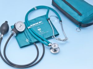 تاریخچه پیداش فشارسنج عقربهای مخترع فشار سنج های عقربه ای