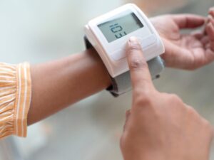 تاثیر نمک بر فشار خون تاثیر نمک بر فشار خون