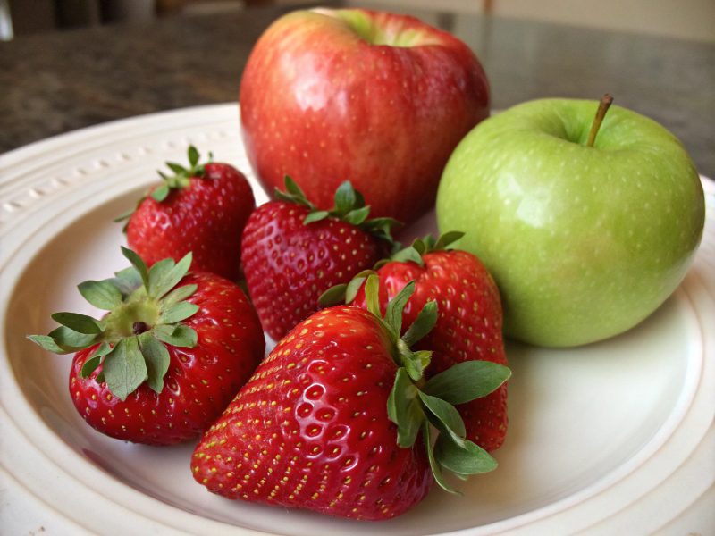 چه میوه هایی برای دیابت مضر است؟ میوه های مناسب برای دیابت