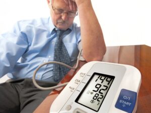 علت فشار خون بالا
